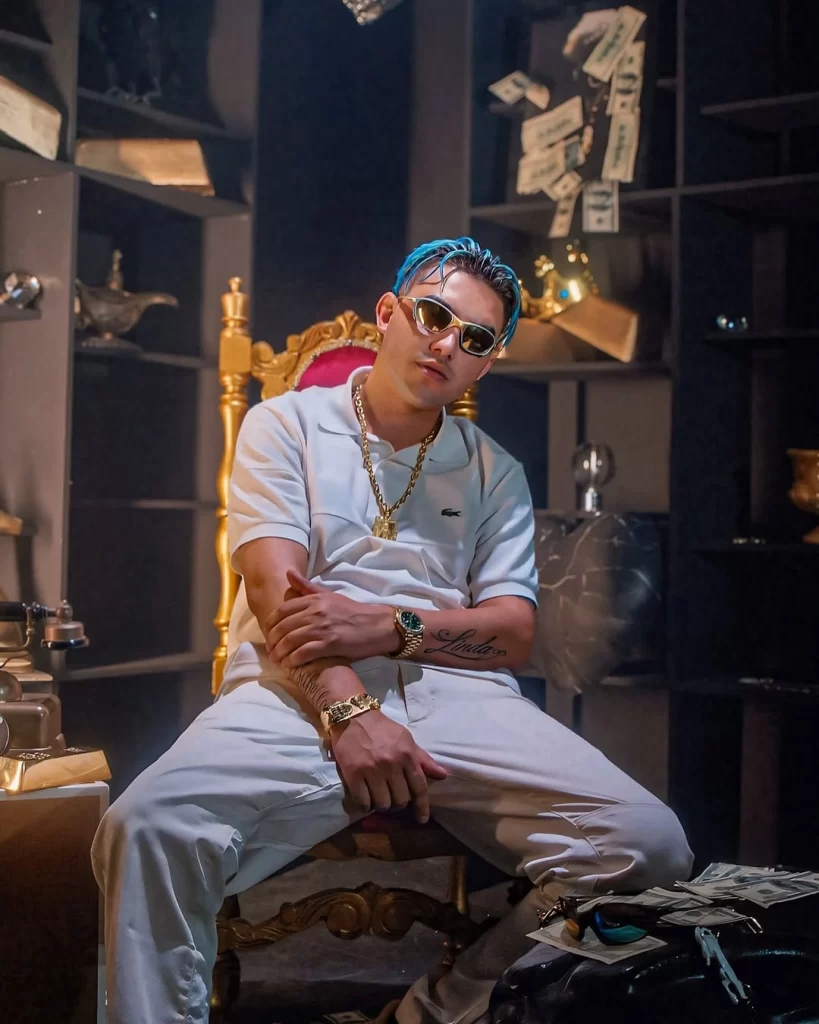 Artistas que fazem músicas pelo celular: o som da rua direto do celular